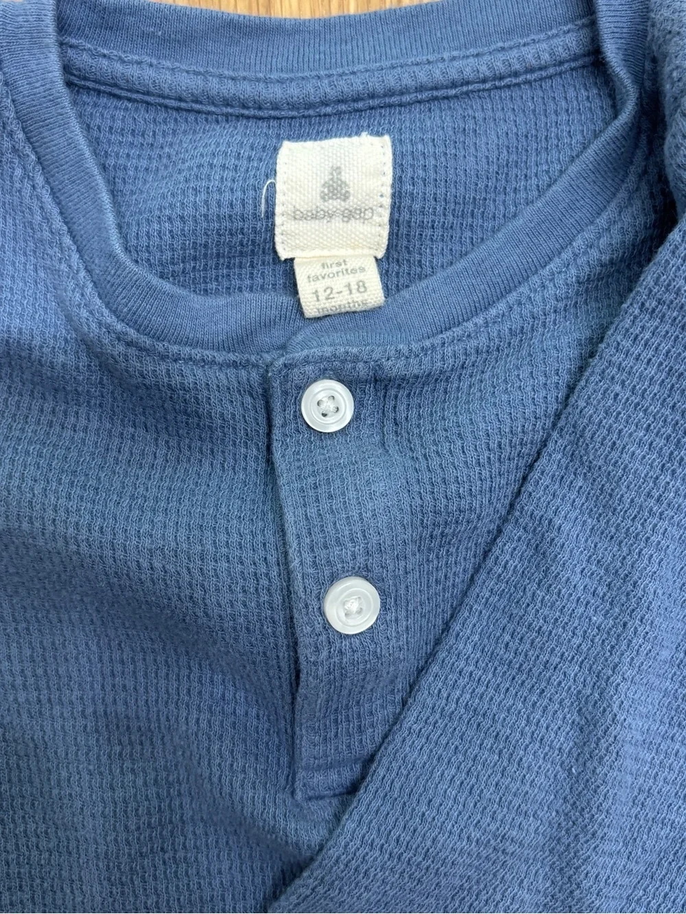 Baby Gap 12-18m bundle  - two sets (Tan Hoodie + shorts / Blue bodysuit + pants)